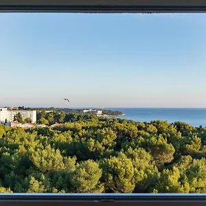 Floor Modern With Incredible Views Pola