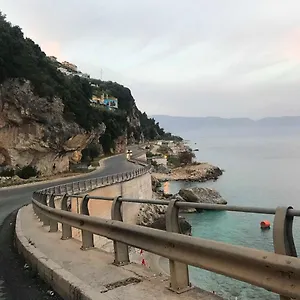 Artist S , Vlorë Albania