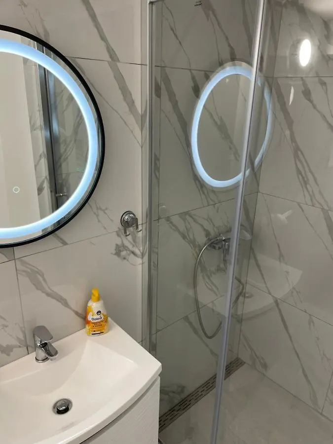 Apartment Studio Beauty In Centar Pola 0*,